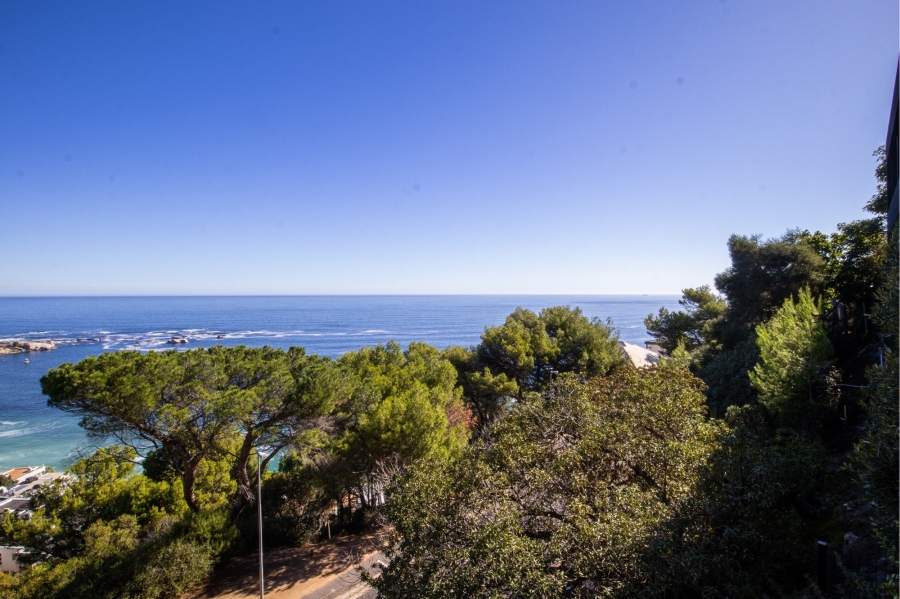 To Let 3 Bedroom Property for Rent in Clifton Western Cape